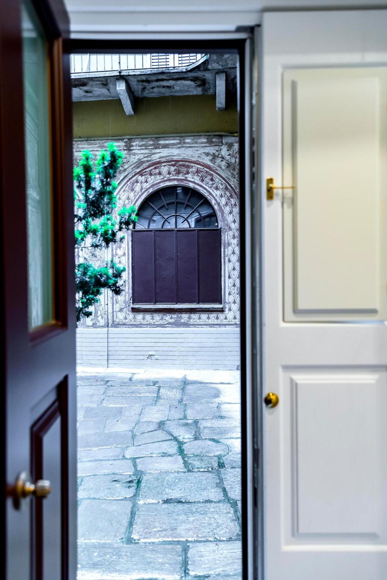 Dream Suites Milano Duomo Bagian luar foto